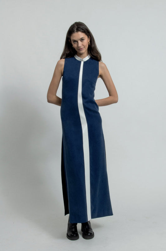Blue Kentish dress front, lyocell and cactus fabric, white and blue colorway, IF Collections Paris